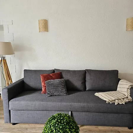 Le Qg Des Epesses A 5 Min Du Puy Dufou Les Épesses